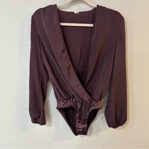Urban Outfitters Out From Under Gigi Satin Maroon Long Sleeve V-Neck Bodysuit - Picture 3 of 8